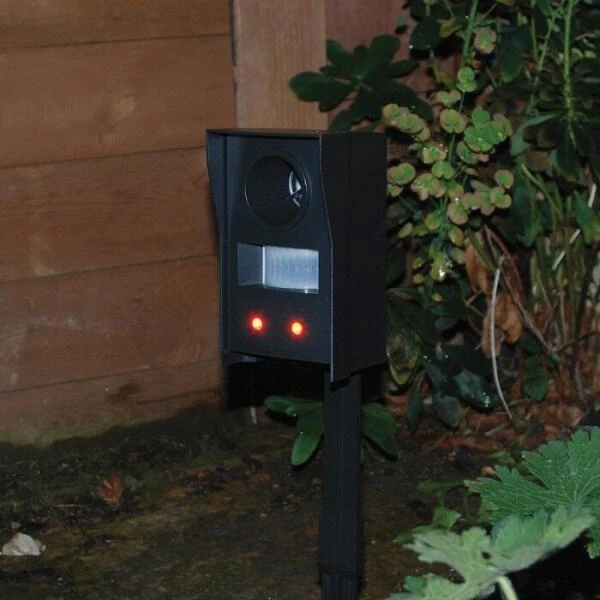 Mega Sonic Vossenverjager - Licht & Geluid - Afbeelding 4