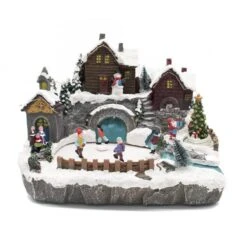 Kerstdorp Met Schaatspiste - 33 × 26 × 24,5 Cm